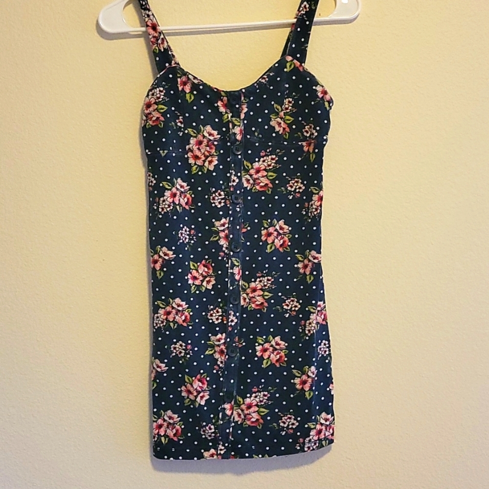 Aeropostle size S dress